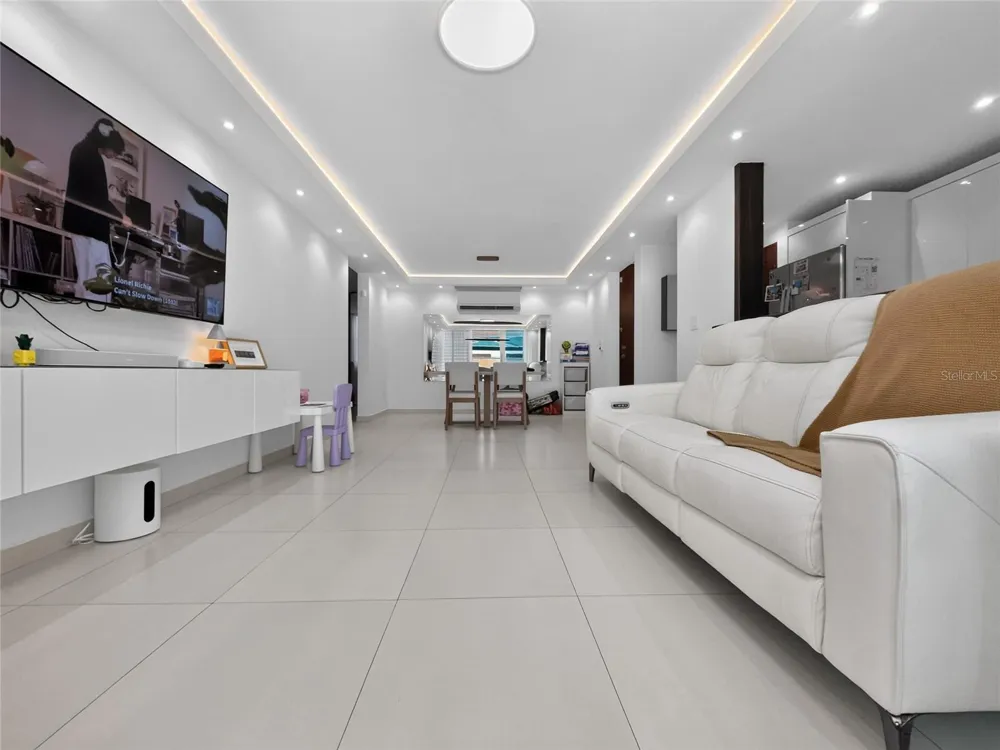 5-J CONDOMINIO GRANADA PARK Guaynabo, PR 00969