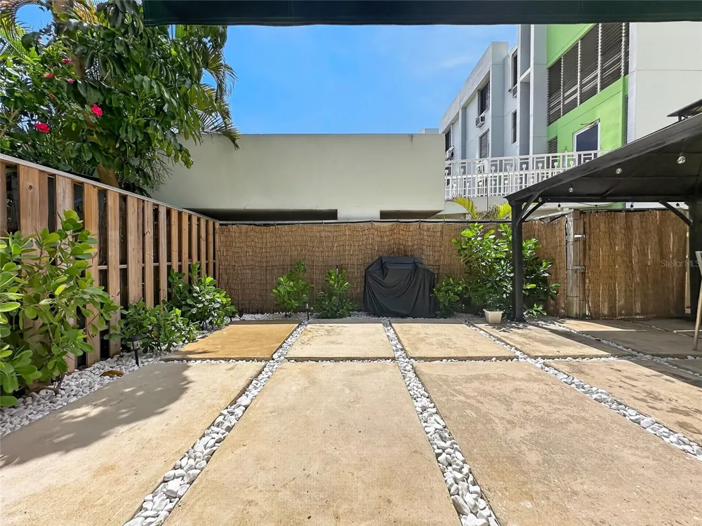 5-J CONDOMINIO GRANADA PARK Guaynabo, PR 00969