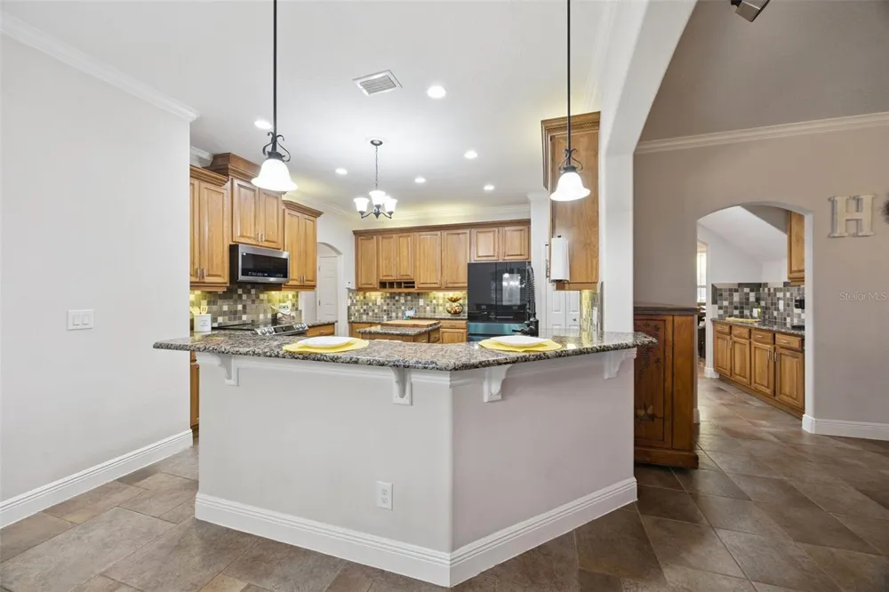 32 CLEAR HARBOR COURT Apopka, FL 32703