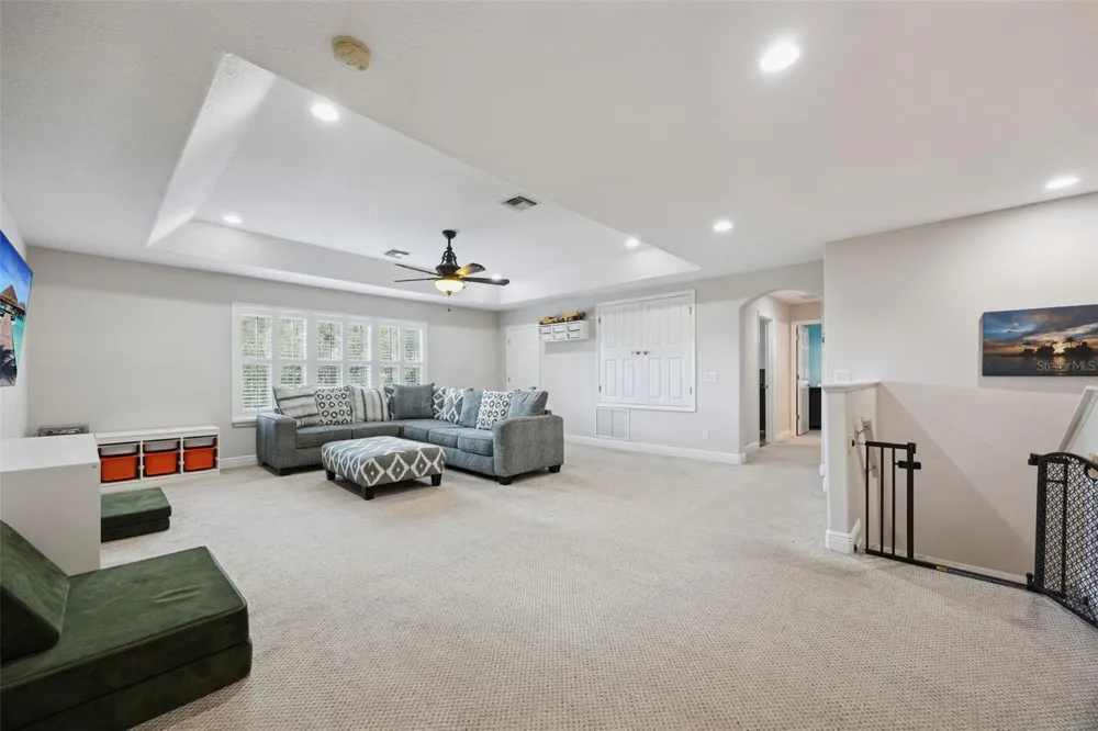 32 CLEAR HARBOR COURT Apopka, FL 32703