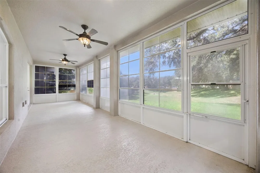 32 CLEAR HARBOR COURT Apopka, FL 32703