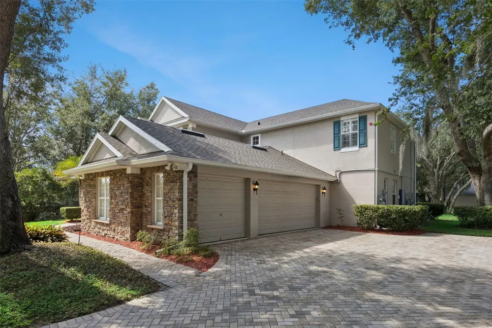 32 CLEAR HARBOR COURT Apopka, FL 32703