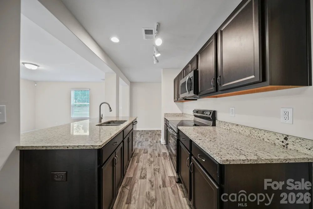 1808 Hart Street Gastonia, NC 28054