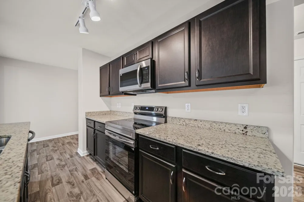1808 Hart Street Gastonia, NC 28054