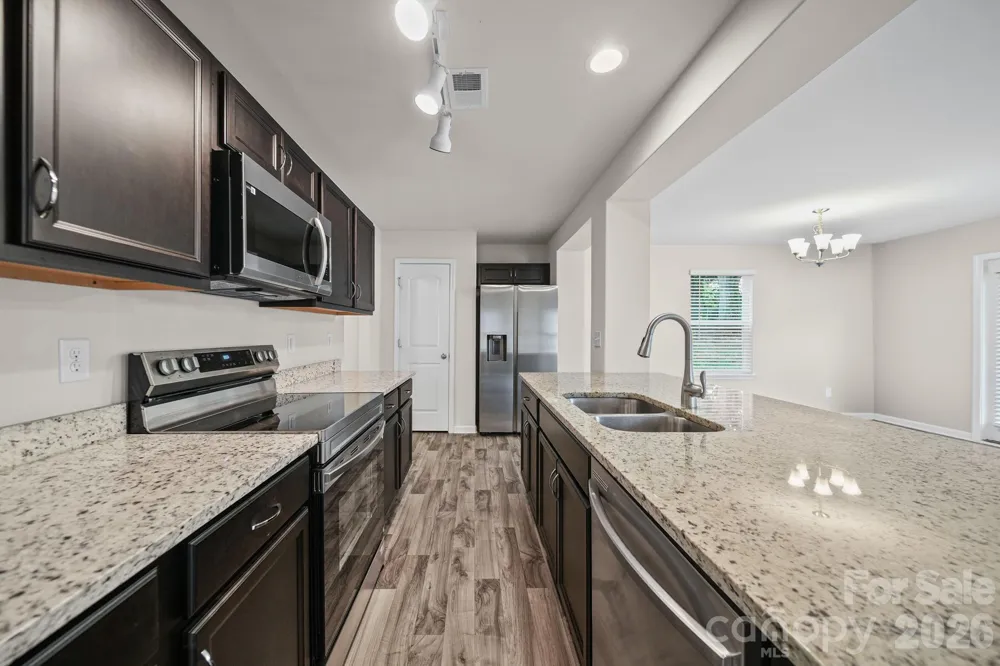 1808 Hart Street Gastonia, NC 28054