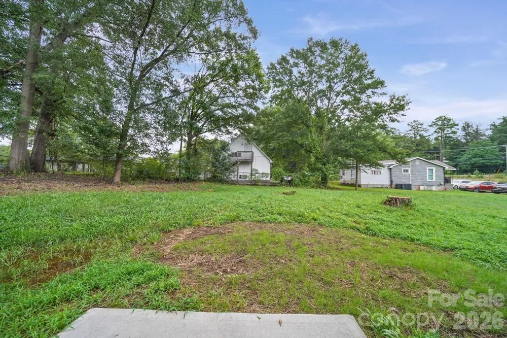 1808 Hart Street Gastonia, NC 28054