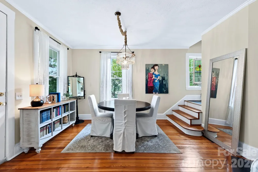 46 E Chestnut Street Asheville, NC 28801