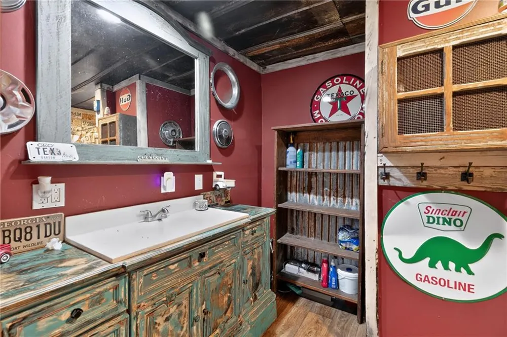 55 Whitman Loop Aragon, GA 30104