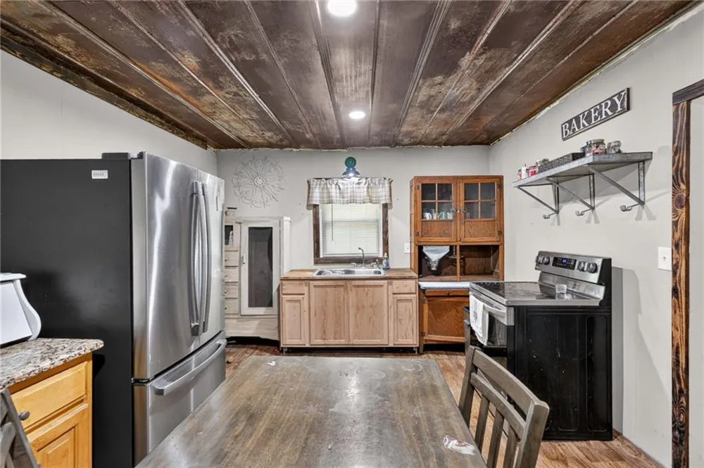 55 Whitman Loop Aragon, GA 30104