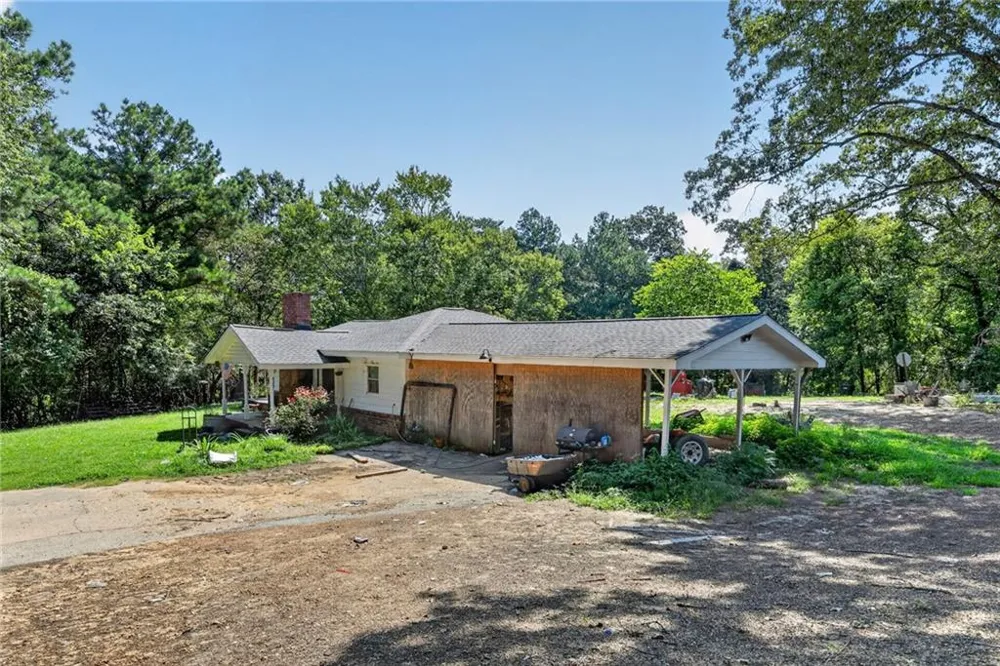 55 Whitman Loop Aragon, GA 30104