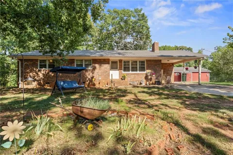 25 Dubignon Drive