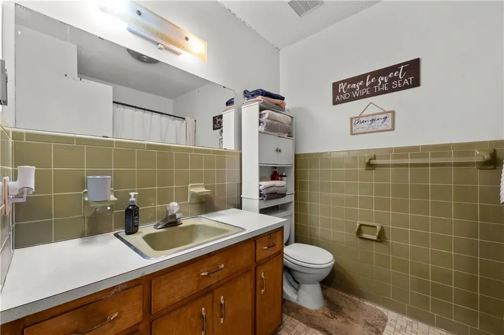 25 Dubignon Drive Toccoa, GA 30577