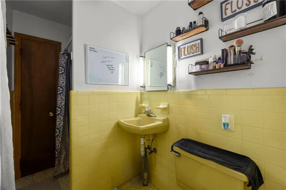 25 Dubignon Drive Toccoa, GA 30577