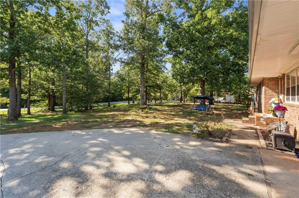 25 Dubignon Drive Toccoa, GA 30577