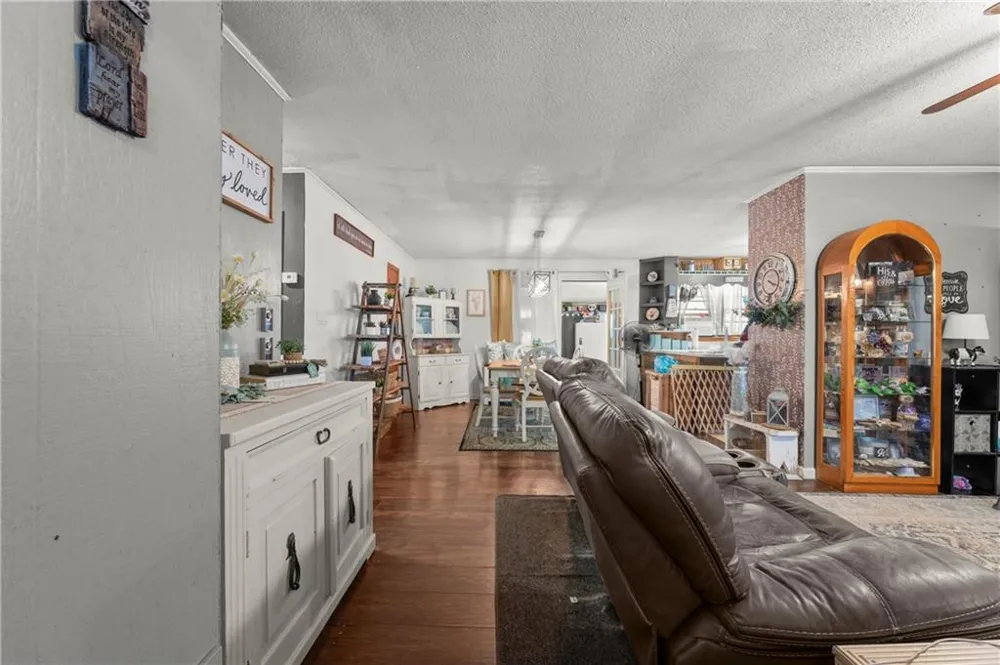 25 Dubignon Drive Toccoa, GA 30577