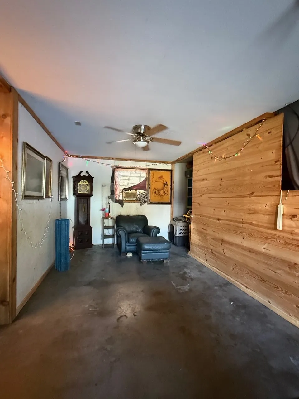 1633 Kay Lane Reno, TX 76020