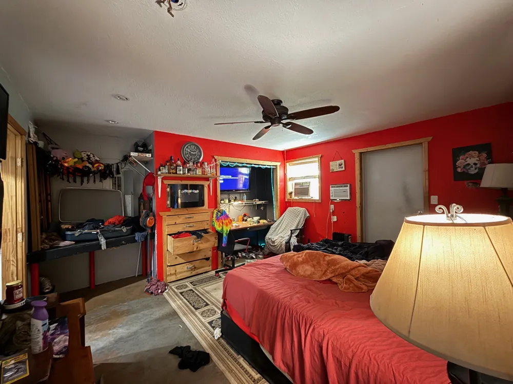 1633 Kay Lane Reno, TX 76020