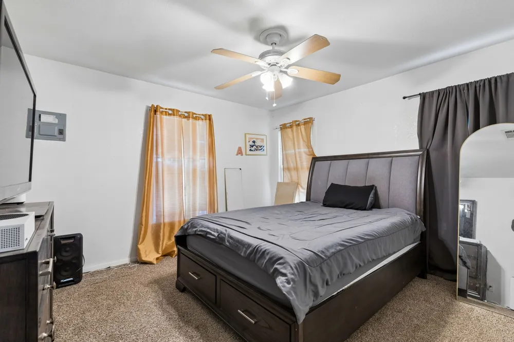 3504 Katrine Street Haltom City, TX 76117