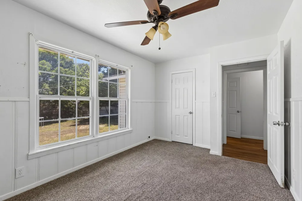 3504 Katrine Street Haltom City, TX 76117