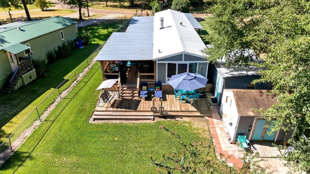 21165 Charina Circle Chandler, TX 75758