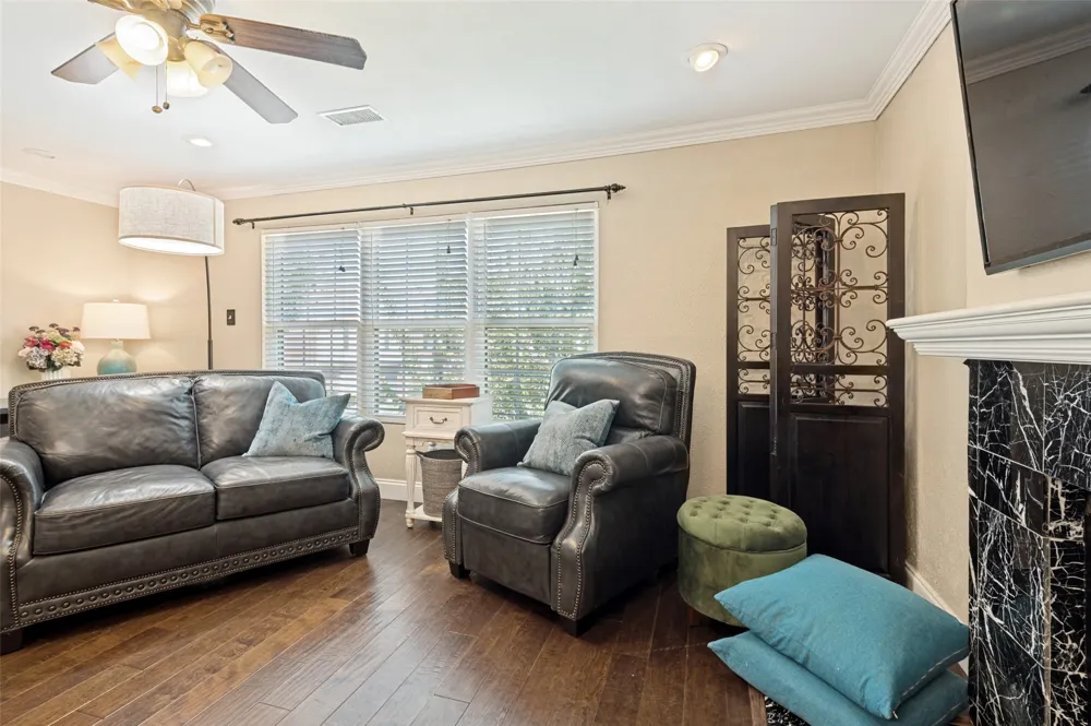 236 Samuel Boulevard #2 Coppell, TX 75019
