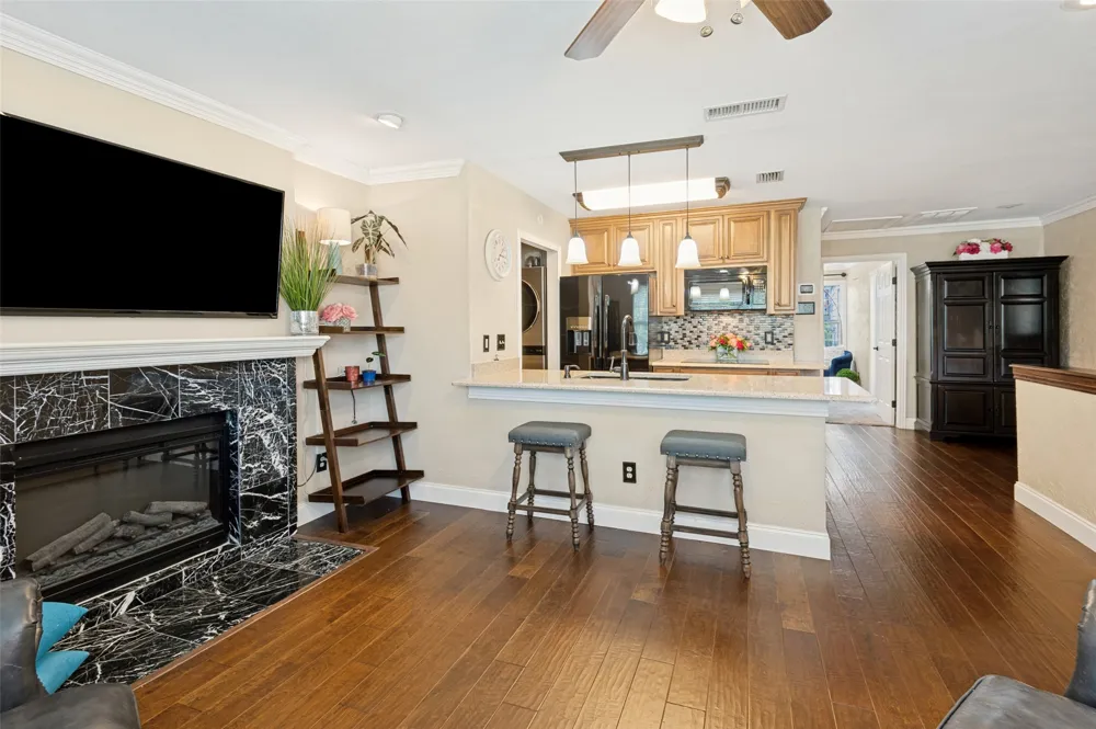 236 Samuel Boulevard #2 Coppell, TX 75019
