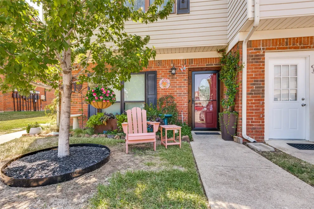 236 Samuel Boulevard #2 Coppell, TX 75019