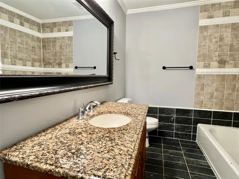 6019 La Vista Drive Dallas, TX 75206