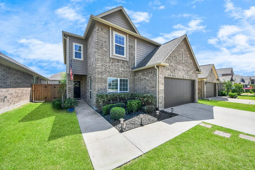 32655 Timber Point Drive Brookshire, TX 77423