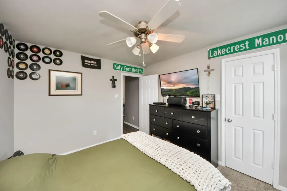 32655 Timber Point Drive Brookshire, TX 77423