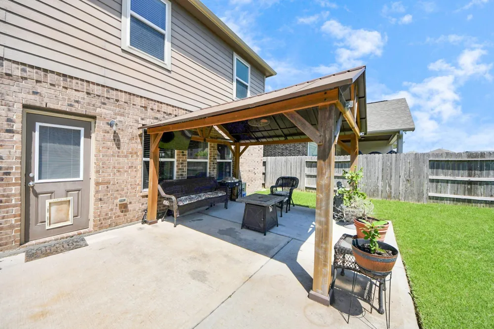 32655 Timber Point Drive Brookshire, TX 77423