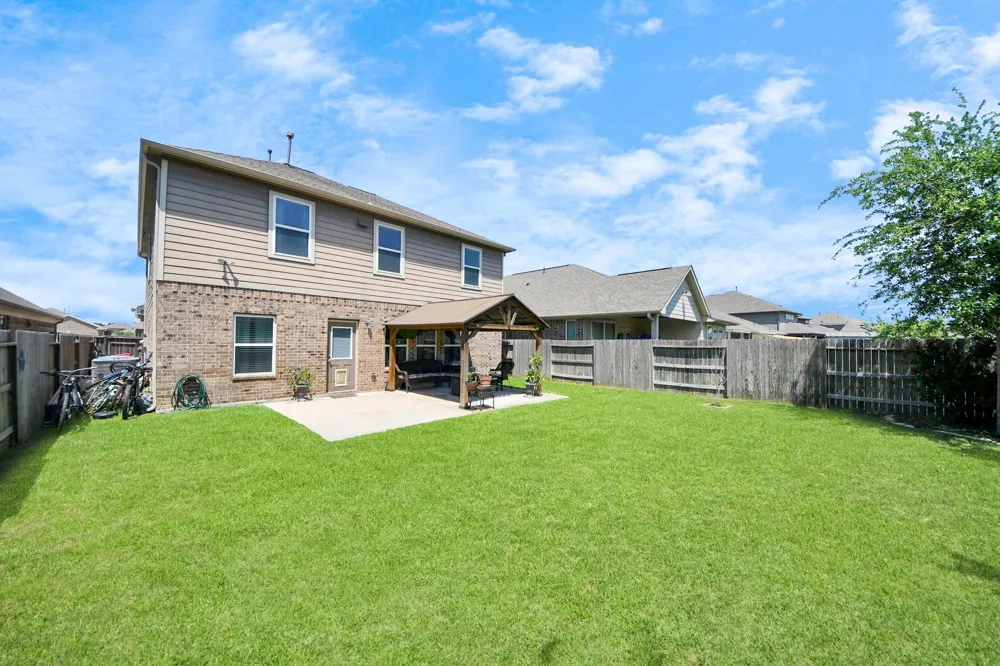 32655 Timber Point Drive Brookshire, TX 77423