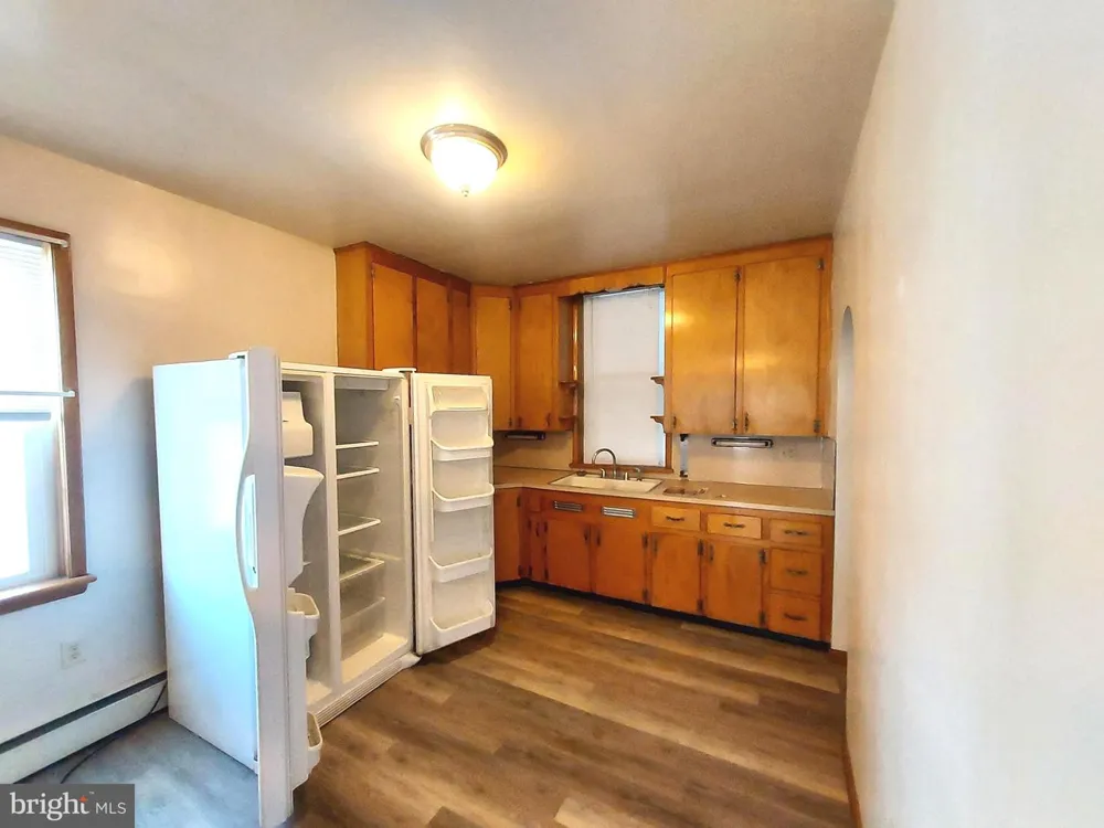 213 LINCOLN WAY W New Oxford, PA 17350