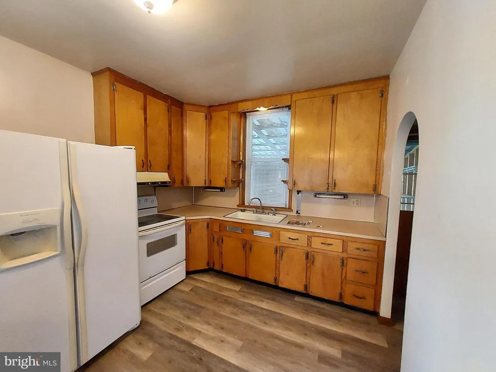 213 LINCOLN WAY W New Oxford, PA 17350