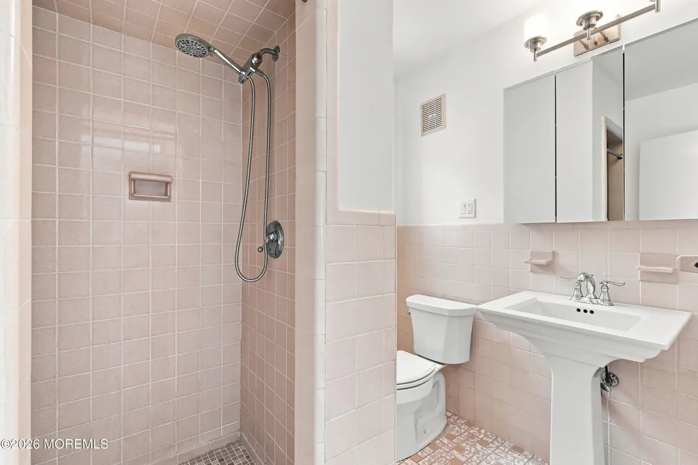 209 Jaehnel Parkway Point Pleasant, NJ 08742