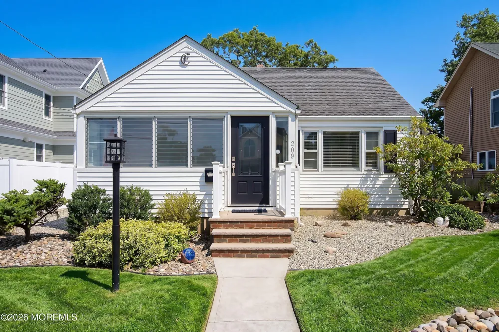 209 Jaehnel Parkway Point Pleasant, NJ 08742