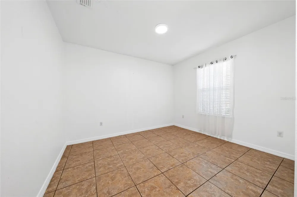 5590 SILVER THISTLE LANE St Cloud, FL 34772