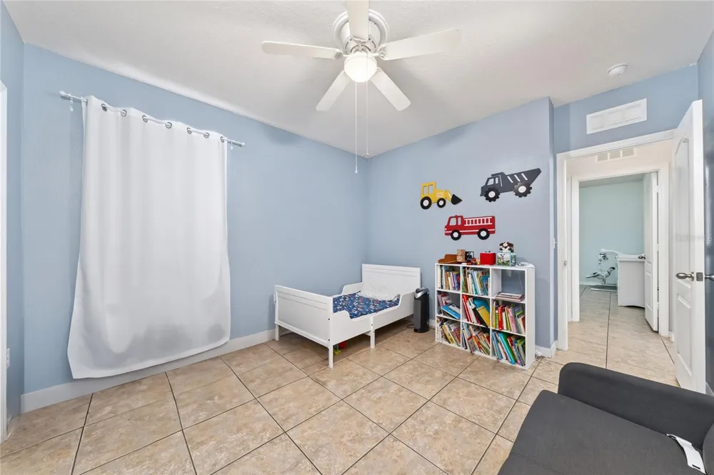5590 SILVER THISTLE LANE St Cloud, FL 34772