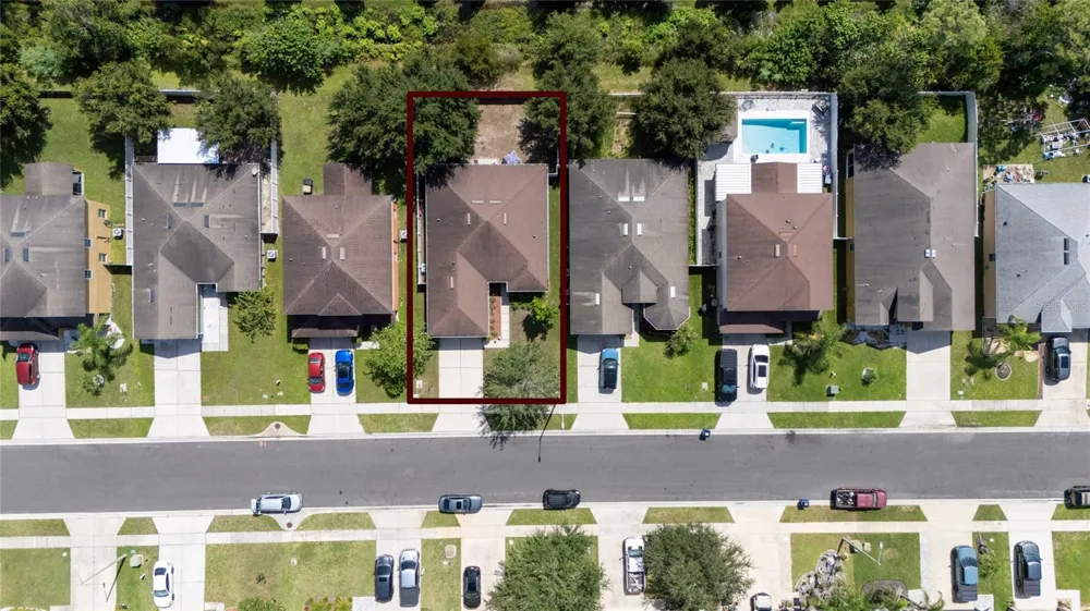 5590 SILVER THISTLE LANE St Cloud, FL 34772