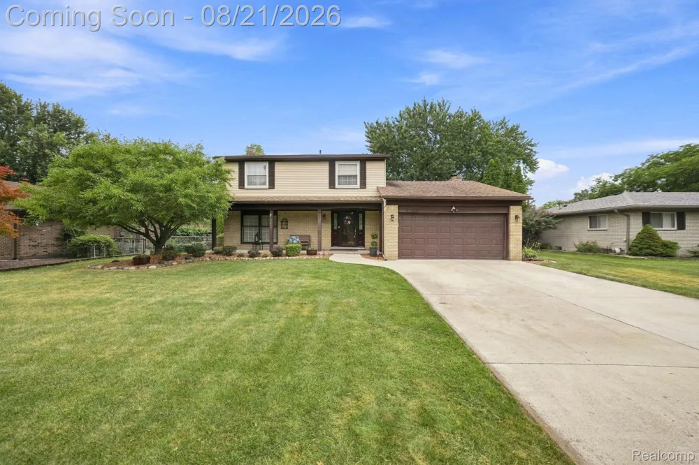 19011 Gill Road Livonia City, MI 48152