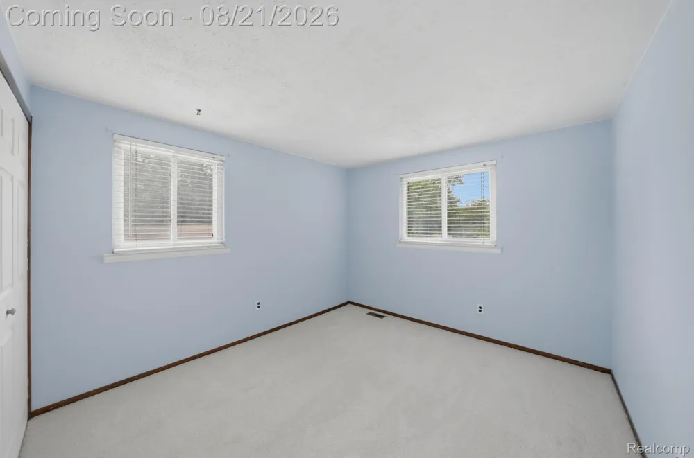 19011 Gill Road Livonia City, MI 48152