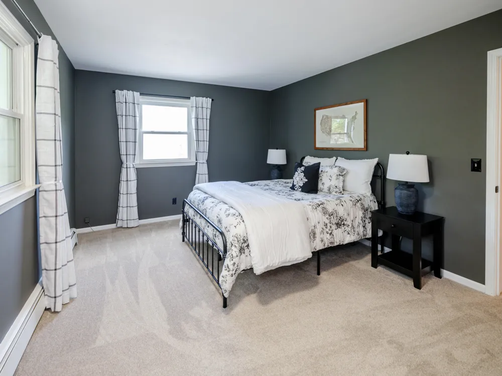 2222 Aberdeen Drive Kalamazoo City, MI 49008