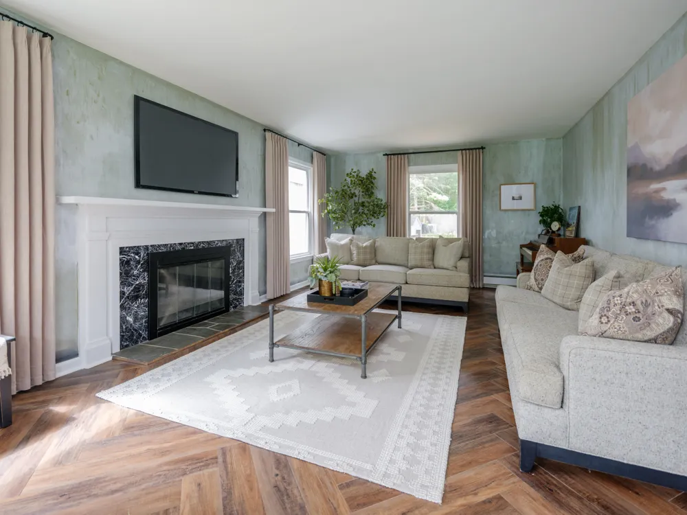 2222 Aberdeen Drive Kalamazoo City, MI 49008