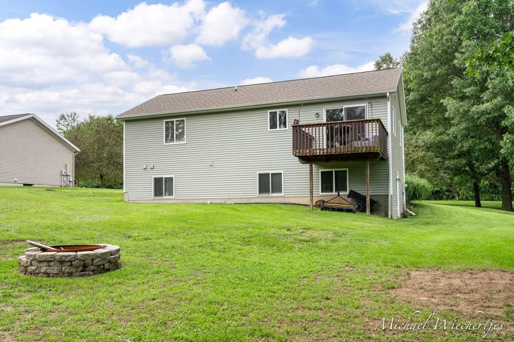 6998 Riverwood Drive Otisco Township, MI 48809