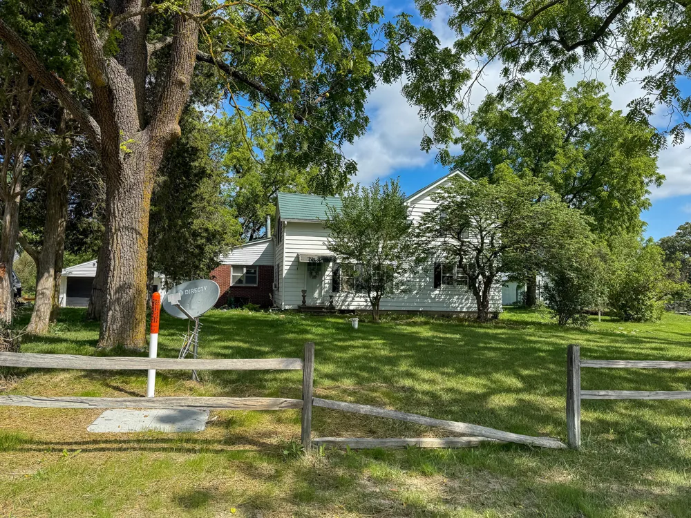 8070 Arkona Road Saline Township, MI 49236