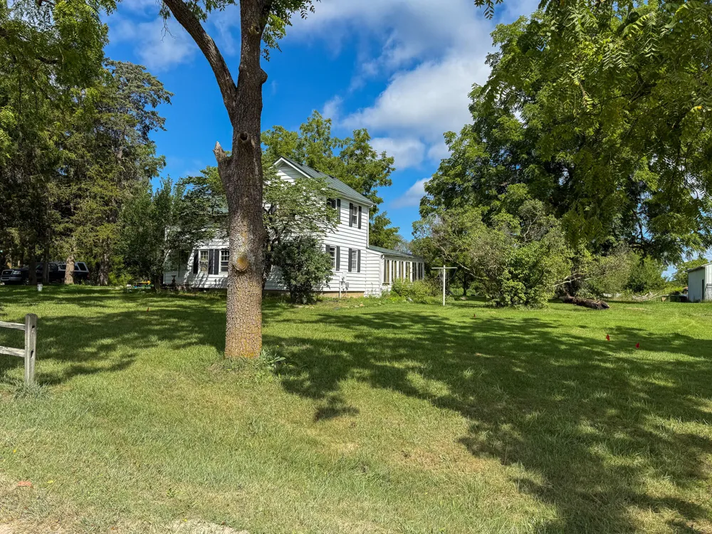 8070 Arkona Road Saline Township, MI 49236