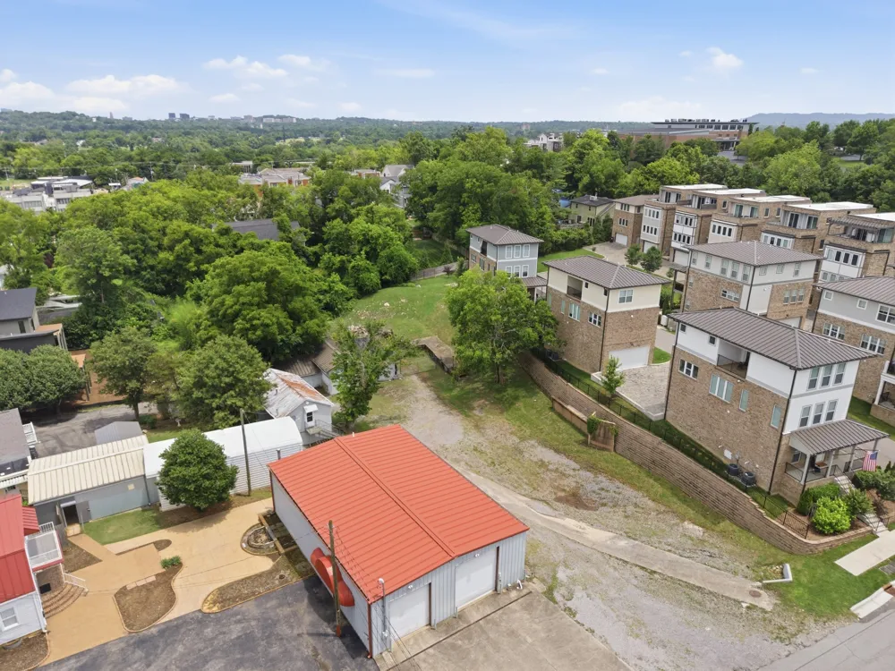 101 Demoss Road Nashville, TN 37209