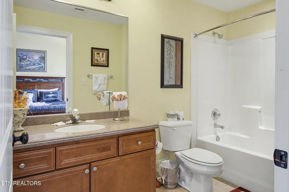 513 McCarter Rd #4M Gatlinburg, TN 37738