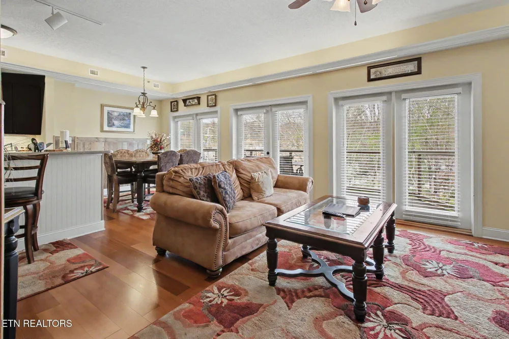 513 McCarter Rd #4M Gatlinburg, TN 37738