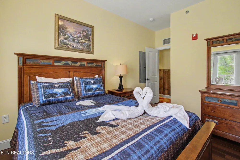 513 McCarter Rd #4M Gatlinburg, TN 37738